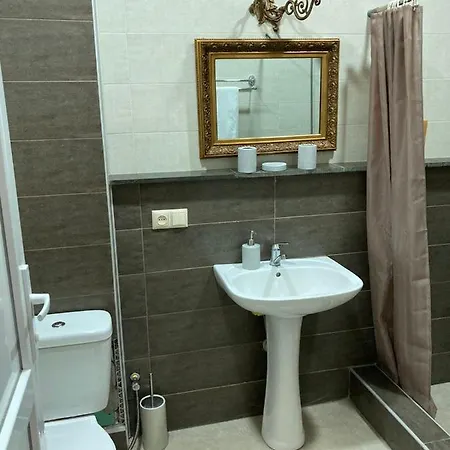 Апартаменты House Nag Кутаиси Экстерьер фото